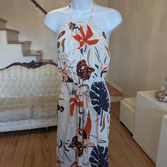 White Floral Jumpsuit Size  Medium - Picture 2 of 10